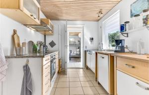 Gorgeous Home In Millinge With Wifi