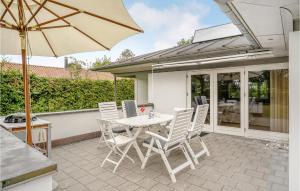 Beautiful Home In Ebeltoft With Kitchen