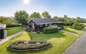 Beautiful Home In Haarby With Wifi - Brunshuse
