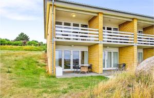 2 Bedroom Stunning Apartment In Allinge