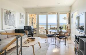 2 Bedroom Stunning Apartment In Allinge