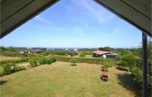 Beautiful Home In Glesborg With Wifi