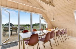 Four-Bedroom Holiday Home In Skjern