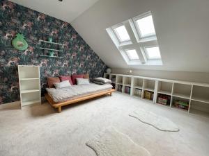 3-Bed Bonny Flat - West End City Centre