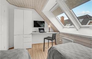 Nice home in Rm with 3 Bedrooms Sauna and WiFi