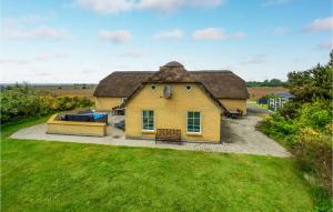 Stunning Home In Skjern With Kitchen