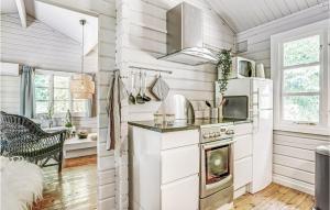 Two-Bedroom Holiday Home In Krusa