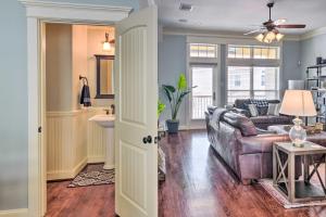 Corpus Christi Home with Golf Cart Walk to Beach!