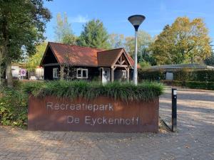 Het Eikenhuisje in Putten; huisje op de Veluwe.