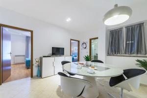 Apartment Zulijani A6