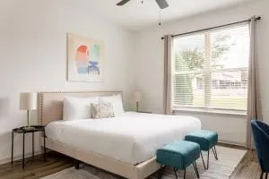 Kasa Frisco Bridges Dallas - Lolaville