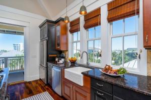 Destin Pointe 3586 - Emerald Breeze Hideaway