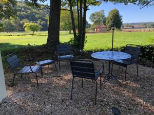 Maisons de vacances Ravissant Moulin a Eau Normand situe sur un domaine de 3 Hectares : photos des chambres