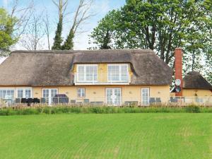 14 person holiday home in Havndal-By Traum