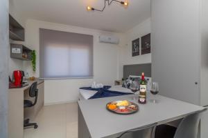 Studio delicinha Prox Atitus com Garagem