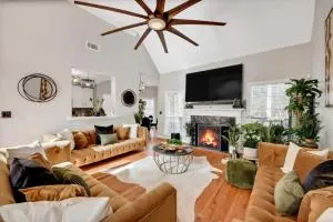 Golden Acres Manor - Granada