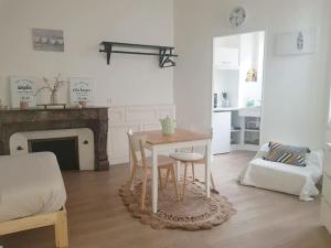 Appartements Studio proche centre ville : photos des chambres