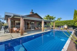 Hikanui Haven - Havelock North Holiday Home - Tuki Tuki