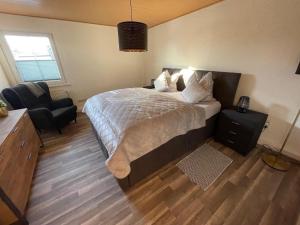 Fenced Garden, Friedrichsbrunn