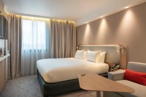 Hotels Holiday Inn Express - Marne-la-Vallee Val d'Europe, an IHG Hotel : photos des chambres