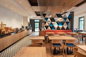 Holiday Inn Express - Marne-la-Vallée Val dEurope by IHG