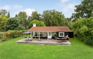 Three-Bedroom Holiday Home In Vig