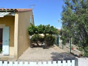 Maisons de vacances Maison Fleury-Saint-Pierre-la-Mer, 3 pieces, 6 personnes - FR-1-229D-407 : photos des chambres