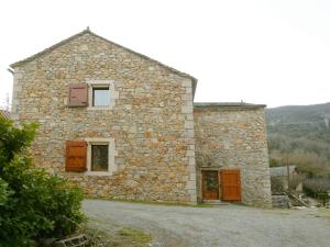 Maisons de vacances Gite La Roque-Sainte-Marguerite, 4 pieces, 6 personnes - FR-1-601A-7 : photos des chambres