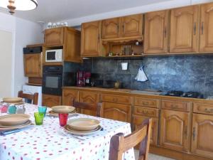 Maison 3 pièces à Saint-Hilaire-de-Riez, proche plage, forêt et commerces, 6 couchages - FR-1-224-139