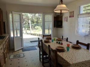 Maison 3 pièces à Saint-Hilaire-de-Riez, proche plage, forêt et commerces, 6 couchages - FR-1-224-139