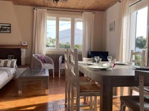 Maison avec Jardin Clos près de la Plage - 5 Couchages, 3 Étoiles, Ménage Inclus - FR-1-224B-474
