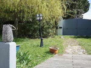 Maison confortable proche commerces, plage et port – 6 couchages, jardin clos avec terrasse et BBQ - FR-1-224B-453