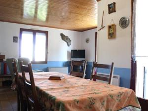 Maison 3 pièces avec jardin clos à Saint-Georges-dOléron - FR-1-246A-376