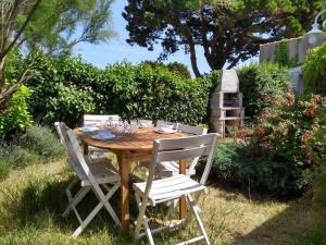 Maisons de vacances Maison Noirmoutier-en-l'Ile, 3 pieces, 4 personnes - FR-1-224B-60 : photos des chambres