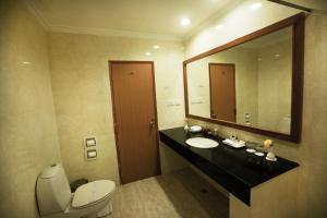 Timber Trail Heights & Terraces-Cable Car Escape