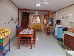 โฮมสเตย์ยายสฤษดิ์ (ซอย 17 ล่าง)