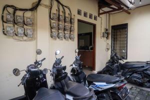 RedDoorz near Danurejan Malioboro