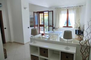 Bilocale n 10 Arbatax vicino al mare