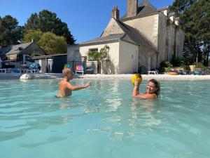Campings Sunelia Le Petit Bois : photos des chambres