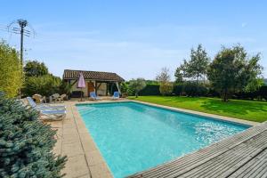 Villas Villa de 4 chambres avec piscine privee jardin amenage et wifi a Saint Sylvestre sur Lot : photos des chambres