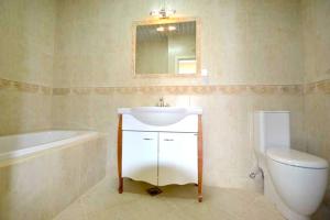 Blue Bay 2 bedroom apartment