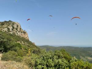 Maisons de vacances KITOKO L'HERAULT gite closed to SALAGOU Lake : photos des chambres