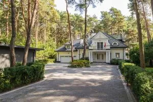 Comfortable 4 bedroom villa outdoor wood-fired sauna Warsaw - Sękocin Stary