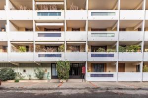 Appartements Appartement de 4 chambres avec balcon et wifi a Avignon : photos des chambres