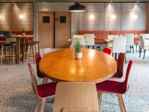 Hotels ibis Lyon Meyzieu : photos des chambres