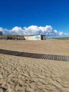 Maisons de vacances Maisonnette a deux pas de la plage dans residence calme : photos des chambres