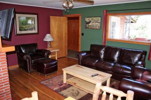 Mountain Pine Cabin by Rocky Mountain Resorts- #20NCD0296
