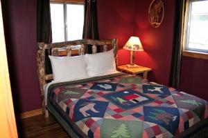 Mountain Pine Cabin by Rocky Mountain Resorts- #20NCD0296