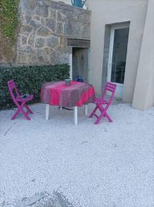 Appartements Charmant studio pour 2 personnes : photos des chambres