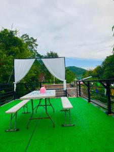 บ้านเดอะเมาเท่น By The Mountain Ozoneบ้านโอโซนขุนเขาแก่งกระจาน